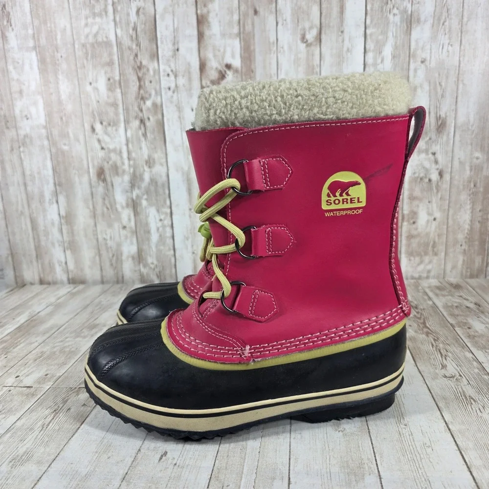 Sorel girls activewear closed